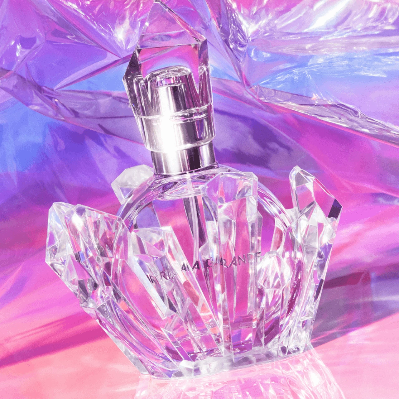 Devant -Boutique Beauté et Cosmétiques Ariana Grande R.E.M. Eau de Parfum 1 1 61338.1635325758