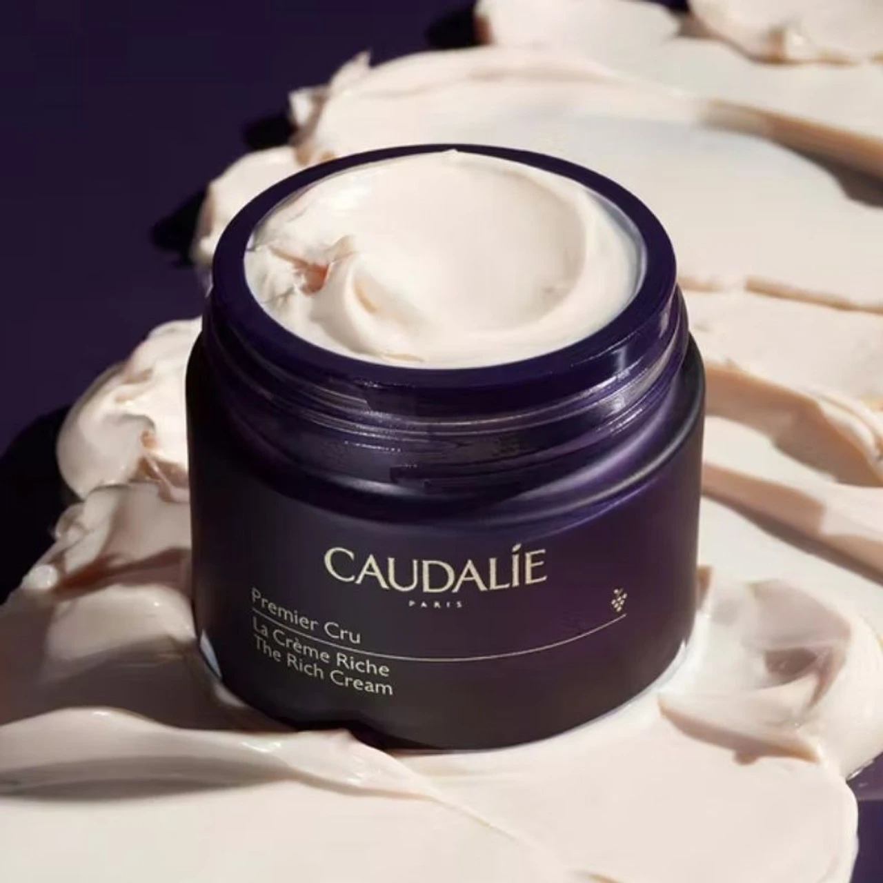 Caudalie Premier Cru The Rich Cream Refill 50ml 4 Caudalie Premier Cru The Rich Cream Refill 50ml – Image 4
