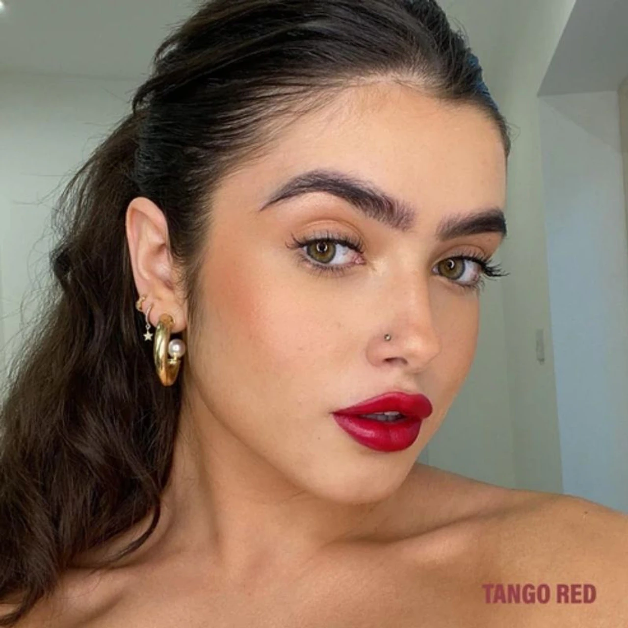 Inglot Kiss Catcher Lipsticks 12 Inglot Kiss Catcher Lipsticks – Image 12